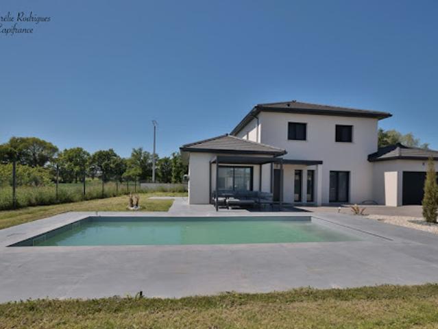 Vente Maison 6 pièces 150 m2 Replonges