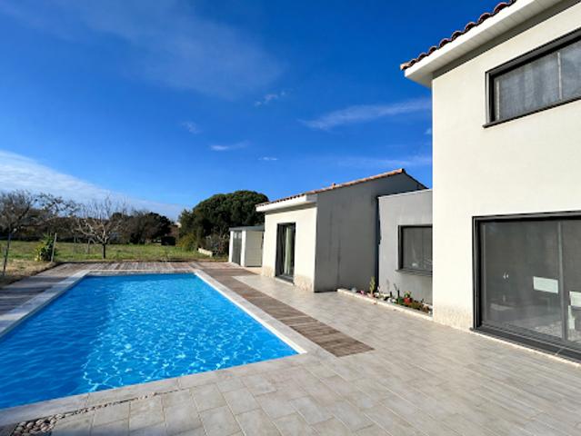 Vente Maison 6 pièces 150 m2 Saint Quentin la Poterie