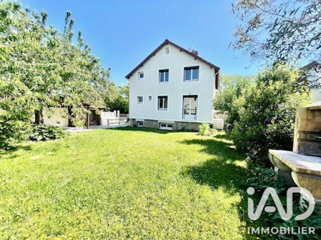 Vente Maison 6 pièces 150 m2 Villeneuve le Roi