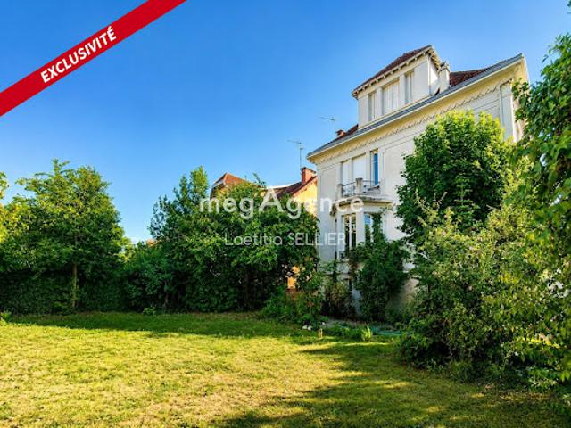 Vente Maison 6 pièces 151 m2 Montluçon