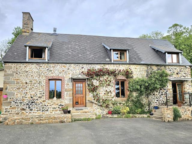 Vente Maison 6 pièces 151 m2 Notre Dame de Livoye
