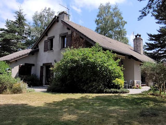 Vente Maison 6 pièces 151 m2 Le Chambon sur Lignon