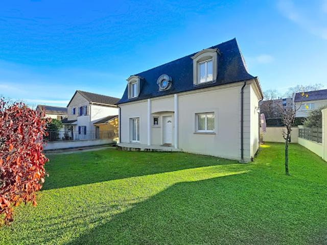 Vente Maison 6 pièces 151 m2 Sartrouville