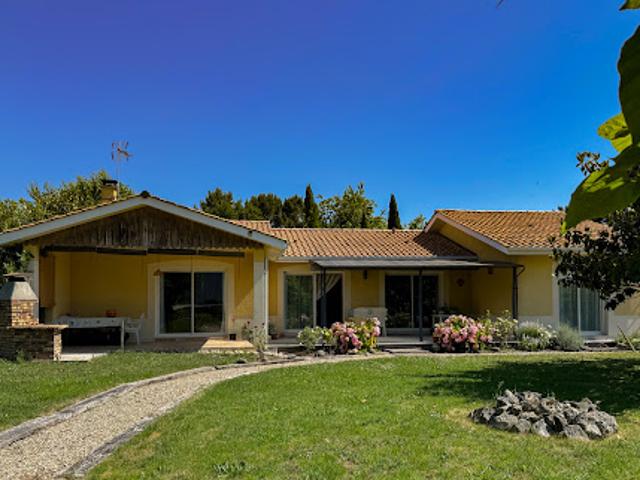 Vente Maison 6 pièces 151 m2 Saucats
