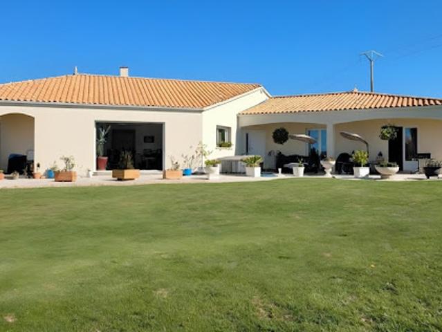 Vente Maison 6 pièces 152 m2 Bords