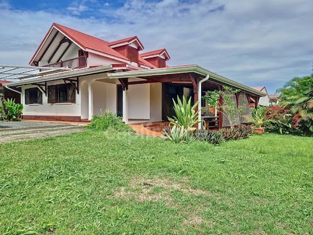 Vente Maison 6 pièces 152 m2 Capesterre Belle Eau