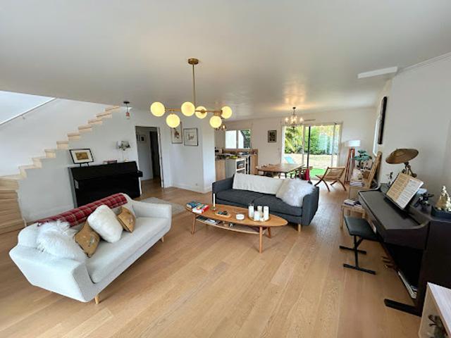Vente Maison 6 pièces 152.5 m2 Cesson sevigne