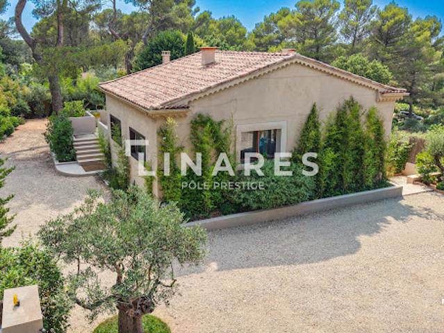 Vente Maison 6 pièces 153 m2 Aix en Provence