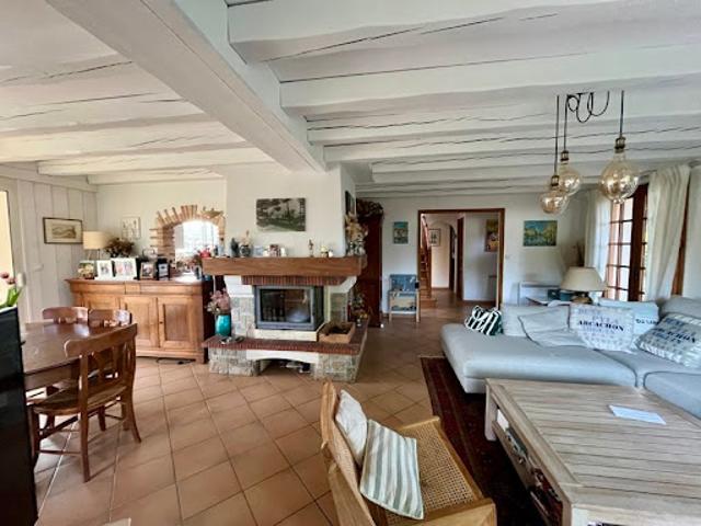 Vente Maison 6 pièces 153 m2 Biganos