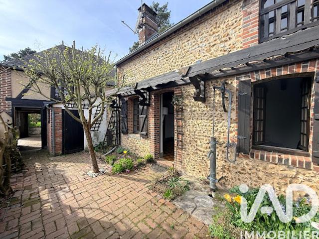 Vente Maison 6 pièces 153 m2 Charny Orée de Puisaye