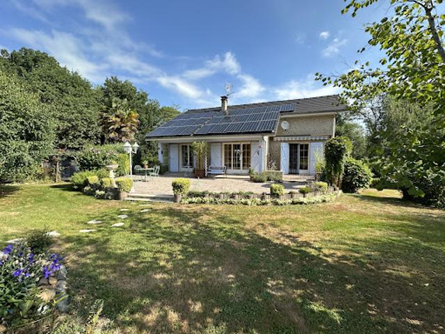Vente Maison 6 pièces 153 m2 Espoey