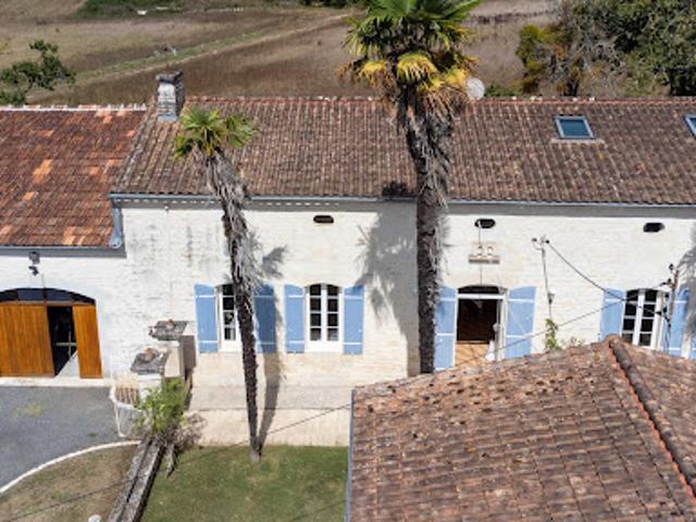 Vente Maison 6 pièces 164 m2 Avy