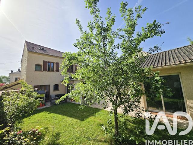 Vente Maison 6 pièces 164 m2 Hardricourt