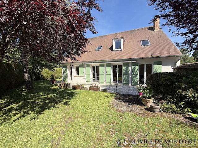 Vente Maison 6 pièces 165 m2 Montfort l'Amaury