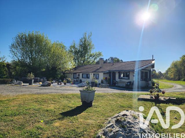 Vente Maison 6 pièces 165 m2 Gaillan en Médoc
