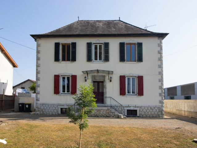 Vente Maison 6 pièces 165 m2 Puyoô