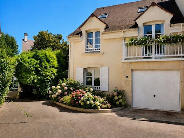 Vente Maison 6 pièces 165 m2 Rueil Malmaison