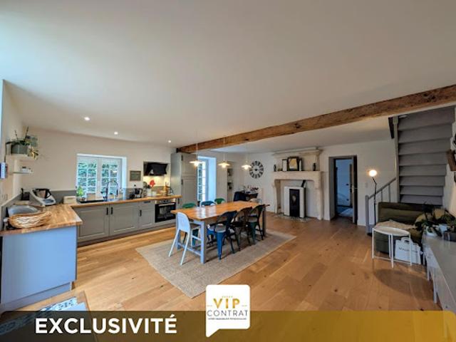 Vente Maison 6 pièces 165 m2 Touvre