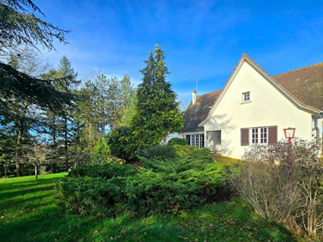 Vente Maison 6 pièces 166 m2 Meaulne