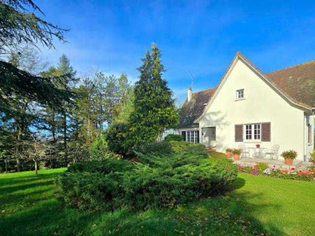Vente Maison 6 pièces 166 m2 Meaulne