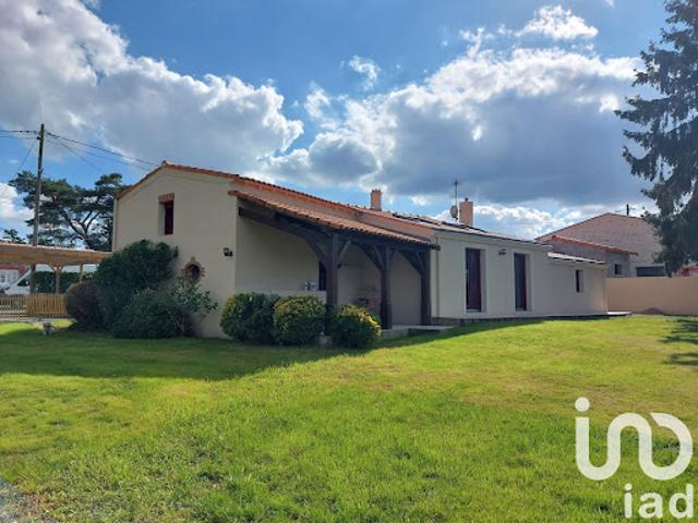Vente Maison 6 pièces 166 m2 Saint Julien de Concelles