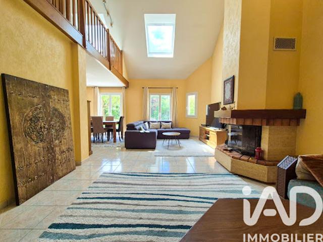 Vente Maison 6 pièces 167 m2 Courdimanche