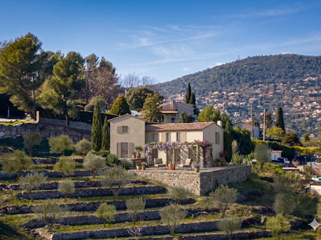 Vente Maison 6 pièces 167 m2 Peymeinade