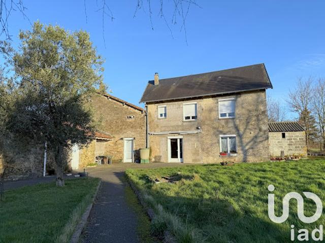 Vente Maison 6 pièces 167 m2 Saint Hilaire de Voust