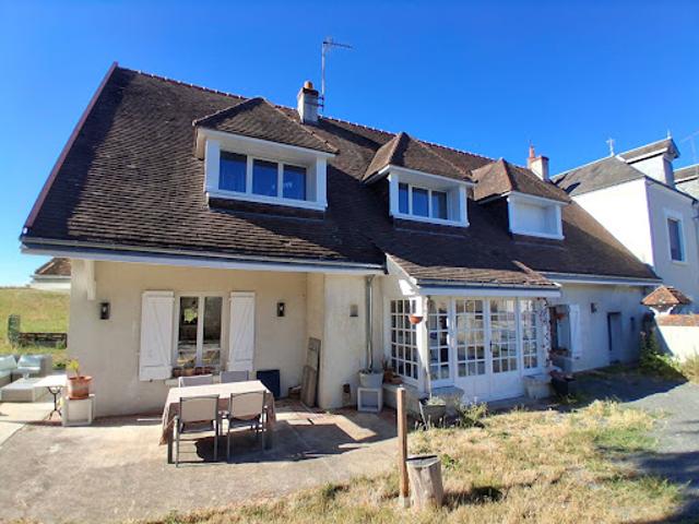 Vente Maison 6 pièces 168 m2 Azay sur Cher