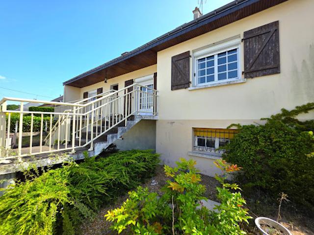 Vente Maison 6 pièces 168 m2 Baugé en Anjou