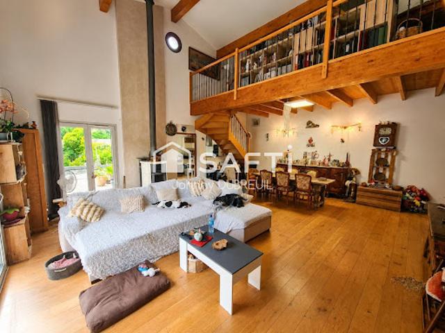 Vente Maison 6 pièces 168 m2 Besse sur Issole