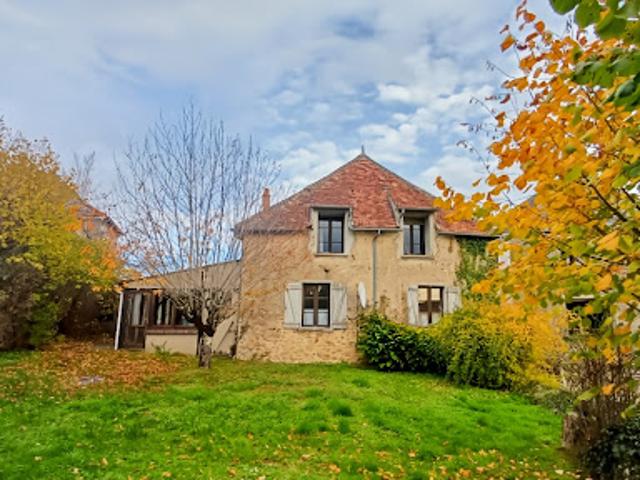 Vente Maison 6 pièces 168 m2 Saint Benoît du Sault