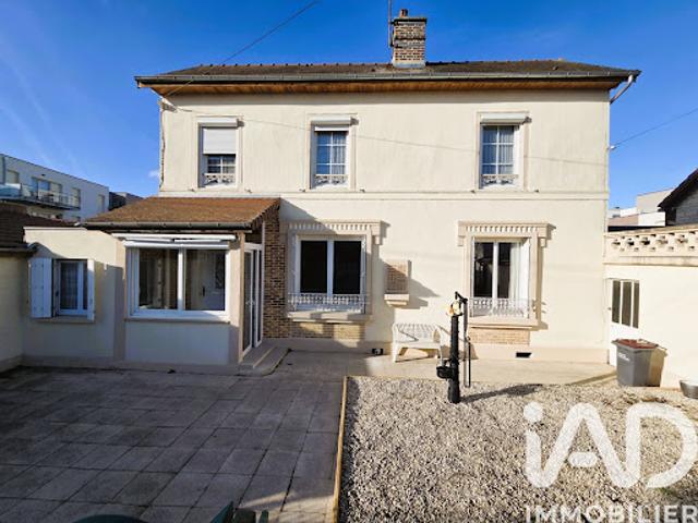 Vente Maison 6 pièces 168 m2 Troyes