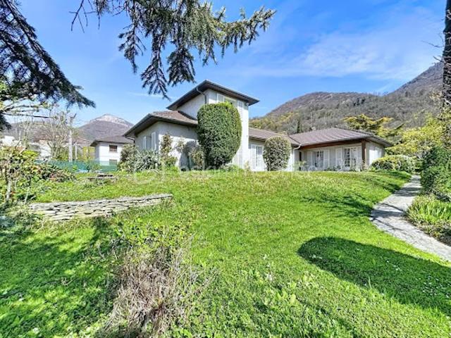 Vente Maison 6 pièces 168.39 m2 Voreppe