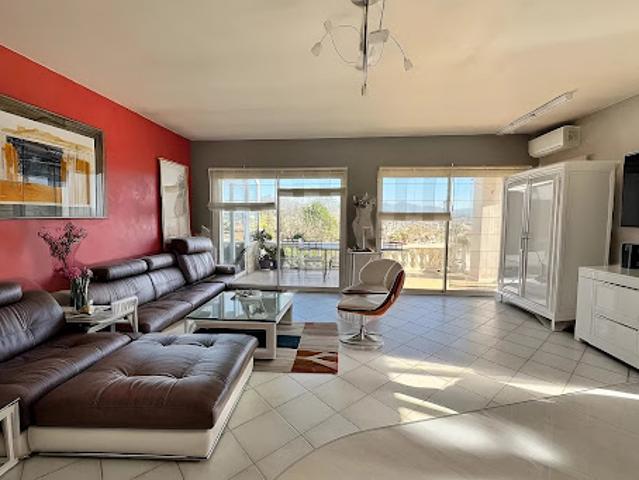 Vente Maison 6 pièces 160 m2 Marseille 11ème