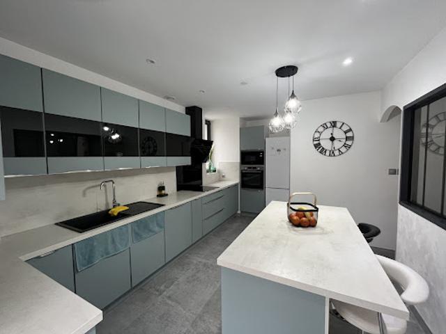 Vente Maison 6 pièces 160 m2 Montluçon