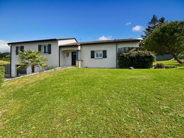 Vente Maison 6 pièces 160 m2 Champcevinel