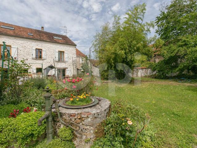 Vente Maison 6 pièces 160 m2 Chaumes en Brie
