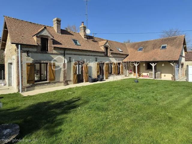 Vente Maison 6 pièces 160 m2 Crulai