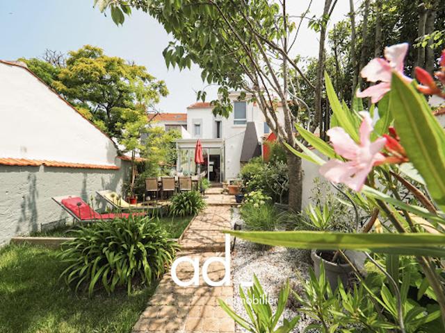 Vente Maison 6 pièces 160 m2 La Rochelle