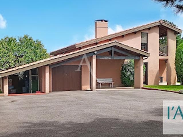 Vente Maison 6 pièces 160 m2 Launaguet