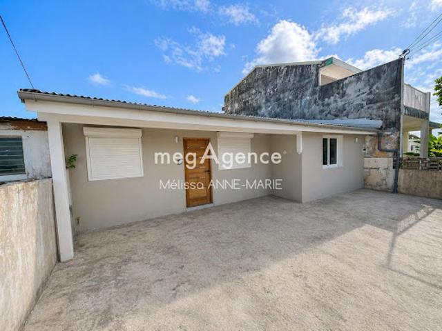 Vente Maison 6 pièces 160 m2 Les abymes