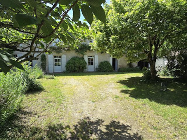 Vente Maison 6 pièces 160 m2 Persac