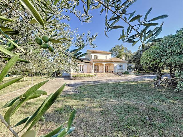 Vente Maison 6 pièces 160 m2 Piolenc
