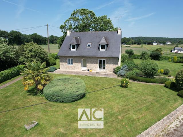 Vente Maison 6 pièces 160 m2 Plounévez Quintin