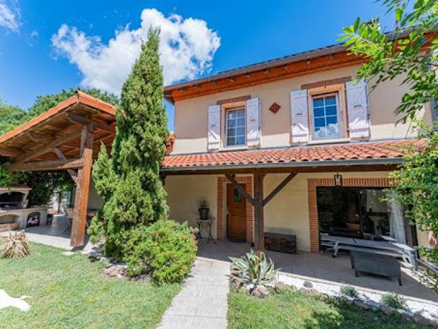 Vente Maison 6 pièces 160 m2 Rieumes