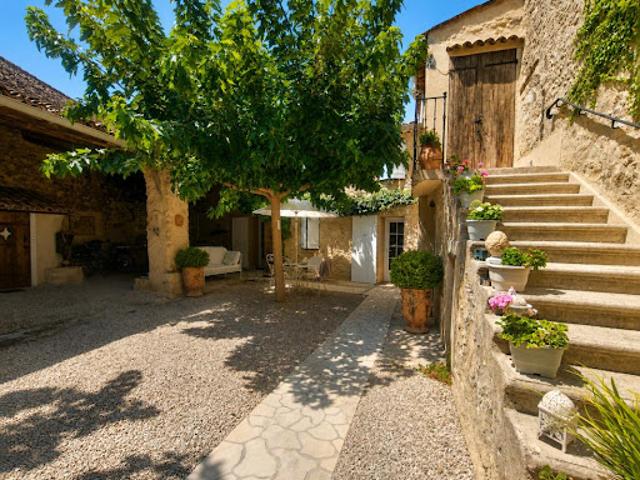 Vente Maison 6 pièces 160 m2 Saint Martin de la Brasque