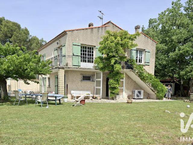 Vente Maison 6 pièces 160 m2 Saint Cannat