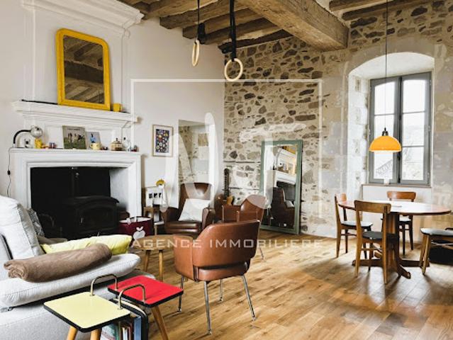 Vente Maison 6 pièces 160 m2 Saint Sulpice