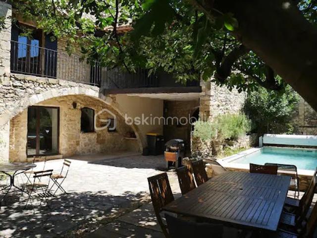 Vente Maison 6 pièces 160 m2 Sainte Anastasie